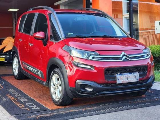 CITROËN AIRCROSS 1.6 LIVE 16V FLEX 4P AUTOMÁTICO CITROËN AIRCROSS 1.6 LIVE 16V FLEX 4P AUTOMÁTICO